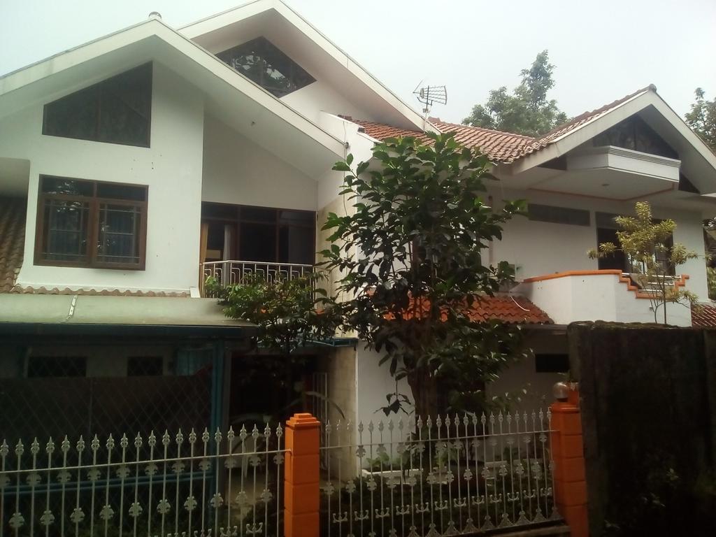 Simply Homy Guest House Pasteur Bandung Extérieur photo