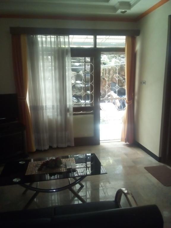 Simply Homy Guest House Pasteur Bandung Extérieur photo
