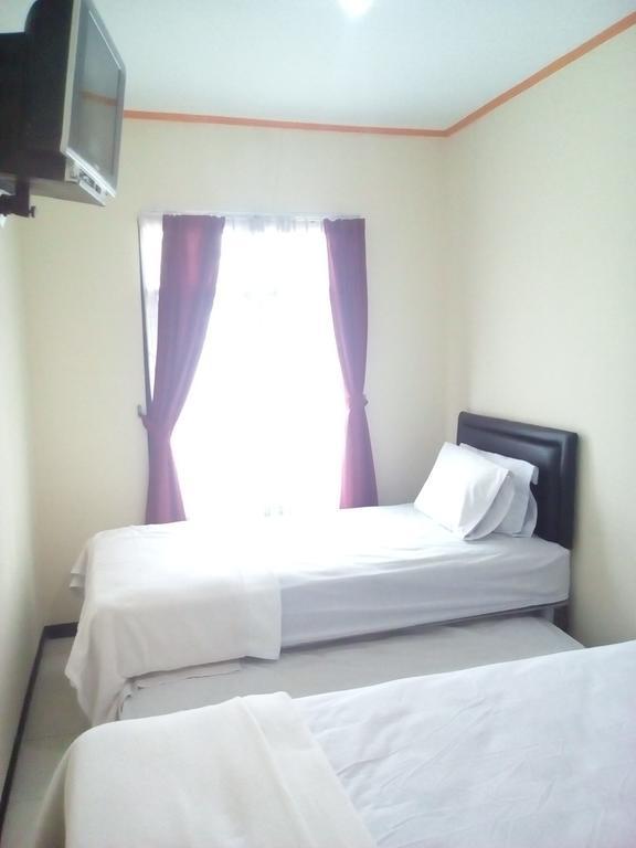Simply Homy Guest House Pasteur Bandung Extérieur photo