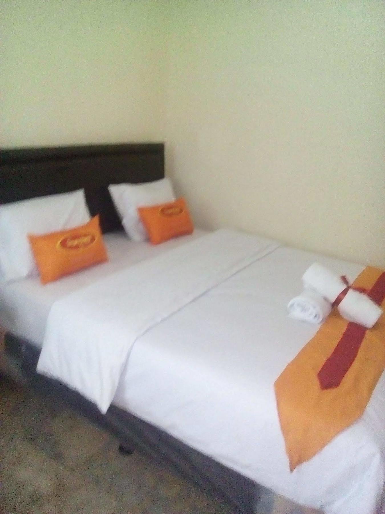 Simply Homy Guest House Pasteur Bandung Extérieur photo